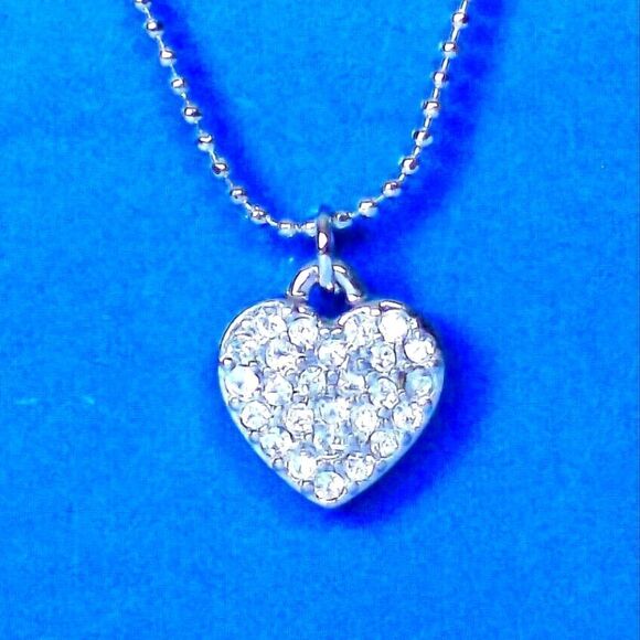 Lia Sophia "LITTLE BIT HEART" Necklace, 16-19", Cut Crystals, NWOT - Picture 1 of 4